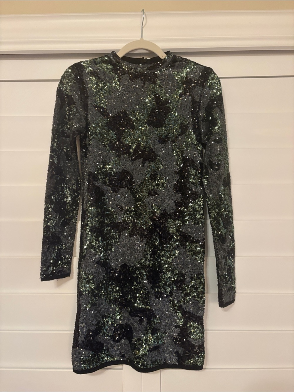 Sequined Long Sleeve Bodycon Dress in Black and Green